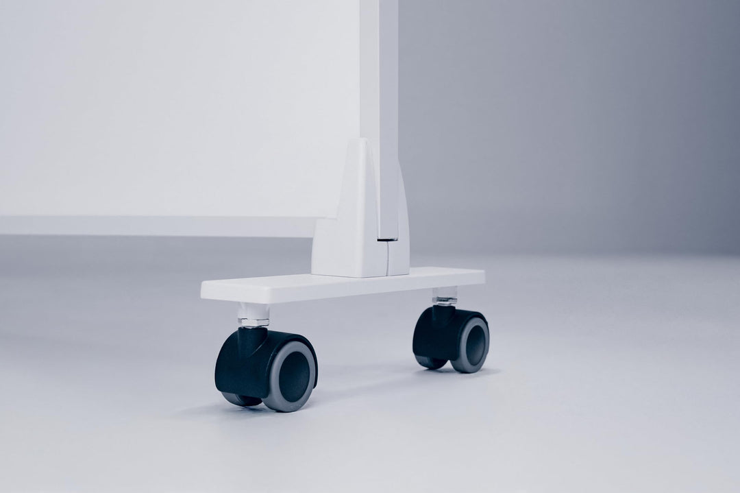 Infrarotheizung Standgerät 1000 W mit Thermostat &amp; Rollen mobil - Bild 2