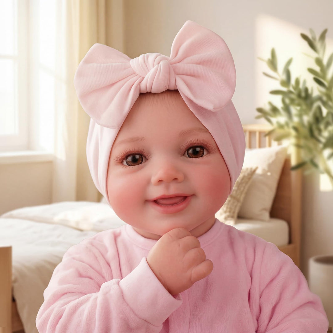 Reborn Puppe Mädchen 17 Zoll Vinyl lebensecht mit Polka-Dot-Outfit - Bild 2