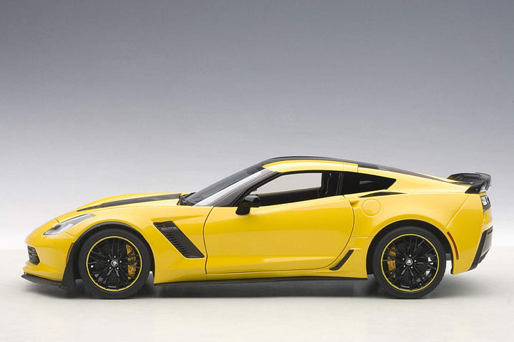Modellauto Chevrolet Corvette C7 Z06 C7R 2015 Metall 1:18 gelb/schwarz - Bild 8