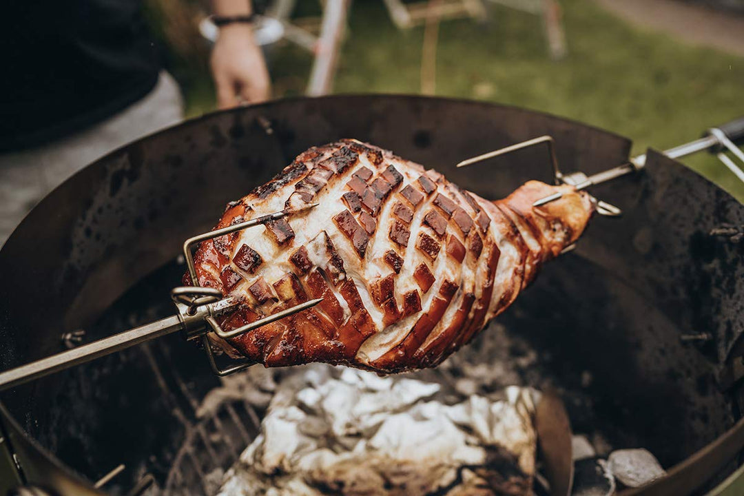 Rotisserie-Set für Kugelgrill 57/60 cm mit Batteriemotor - Bild 4