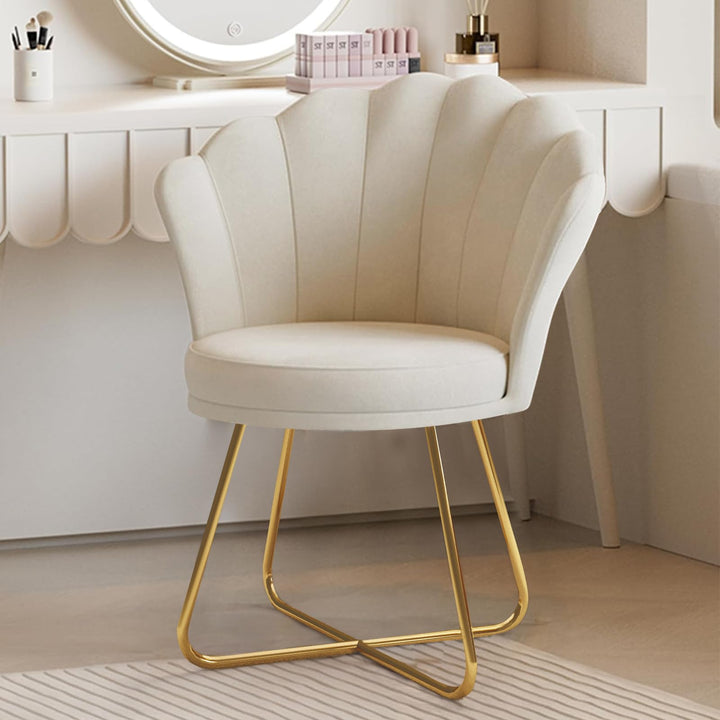Polsterstuhl Samt Blütenblatt-Design mit Goldgestell Beige