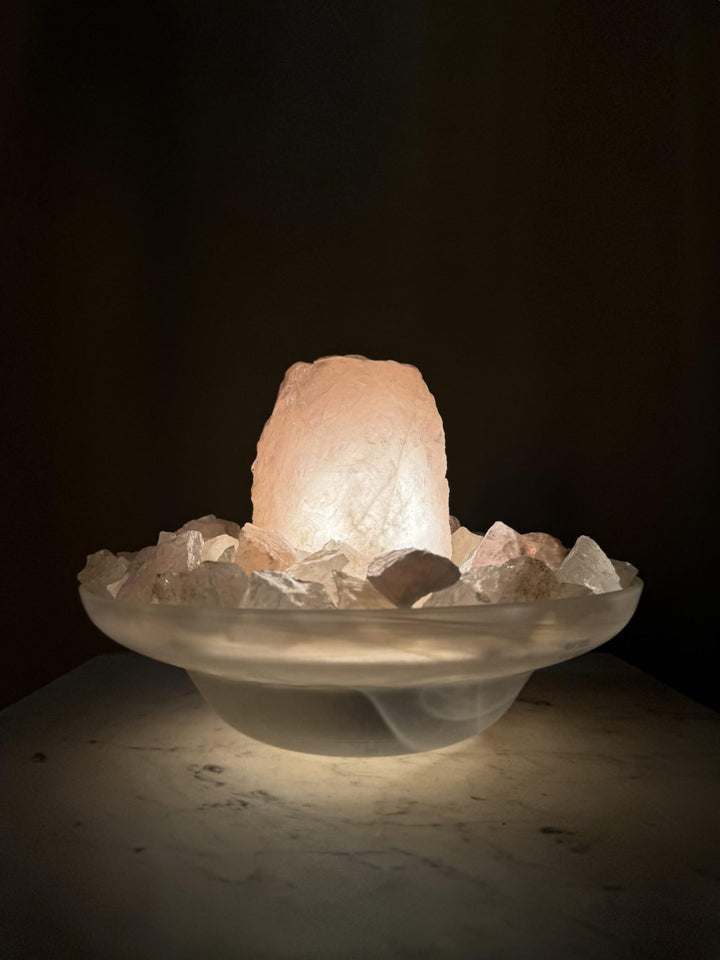 Zimmerbrunnen Rosenquarz mit Beleuchtung weisse Glasschale 25 cm - Bild 2