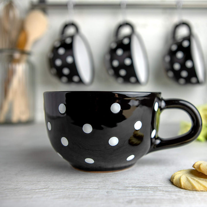 Keramik Tasse XXL 500 ml Schwarz Weiss Polka Dots handgemacht - Bild 2
