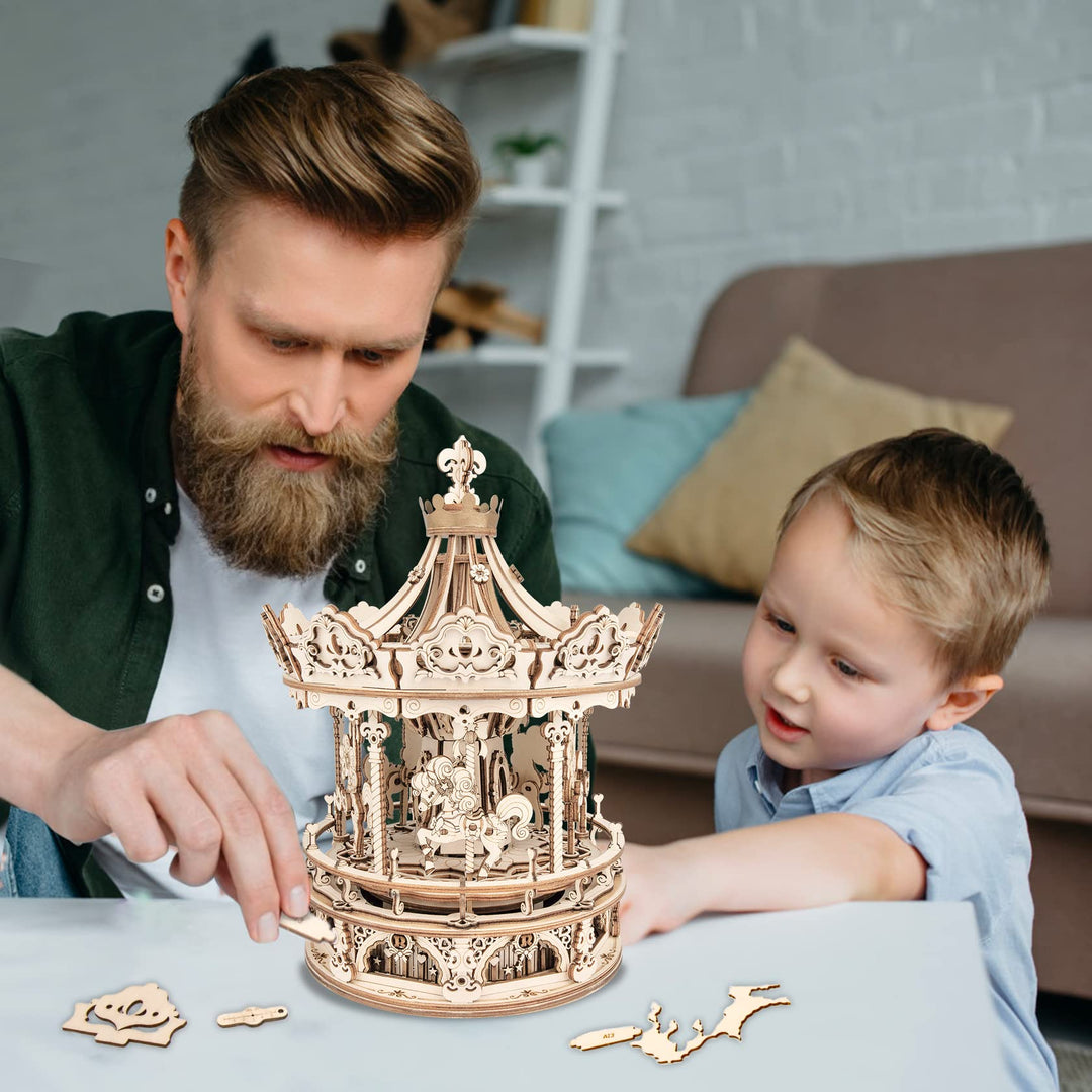 3D Holzpuzzle Karussell mit Musikbox Modellbausatz für Erwachsene - Bild 7