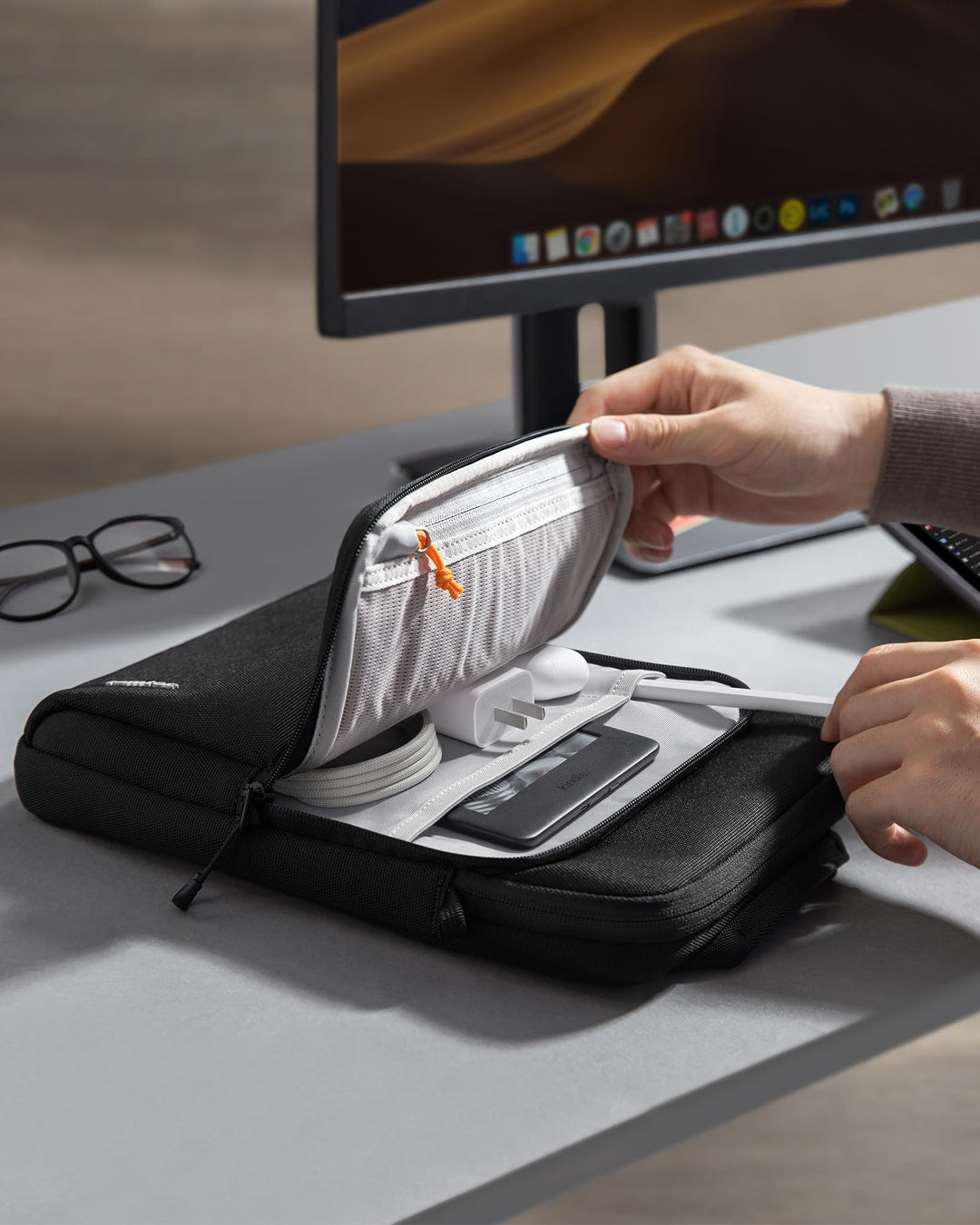 Tablet Tasche 11 Zoll 360°-Schutz wasserabweisend mit Schultergurt - Bild 7