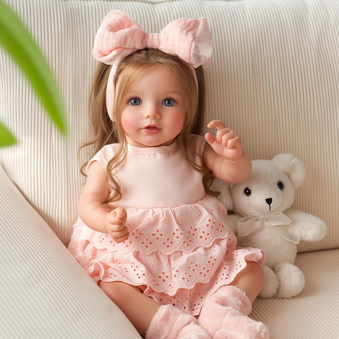 Reborn-Puppe 50 cm Stoffkörper mit langem Haar und Glasaugen