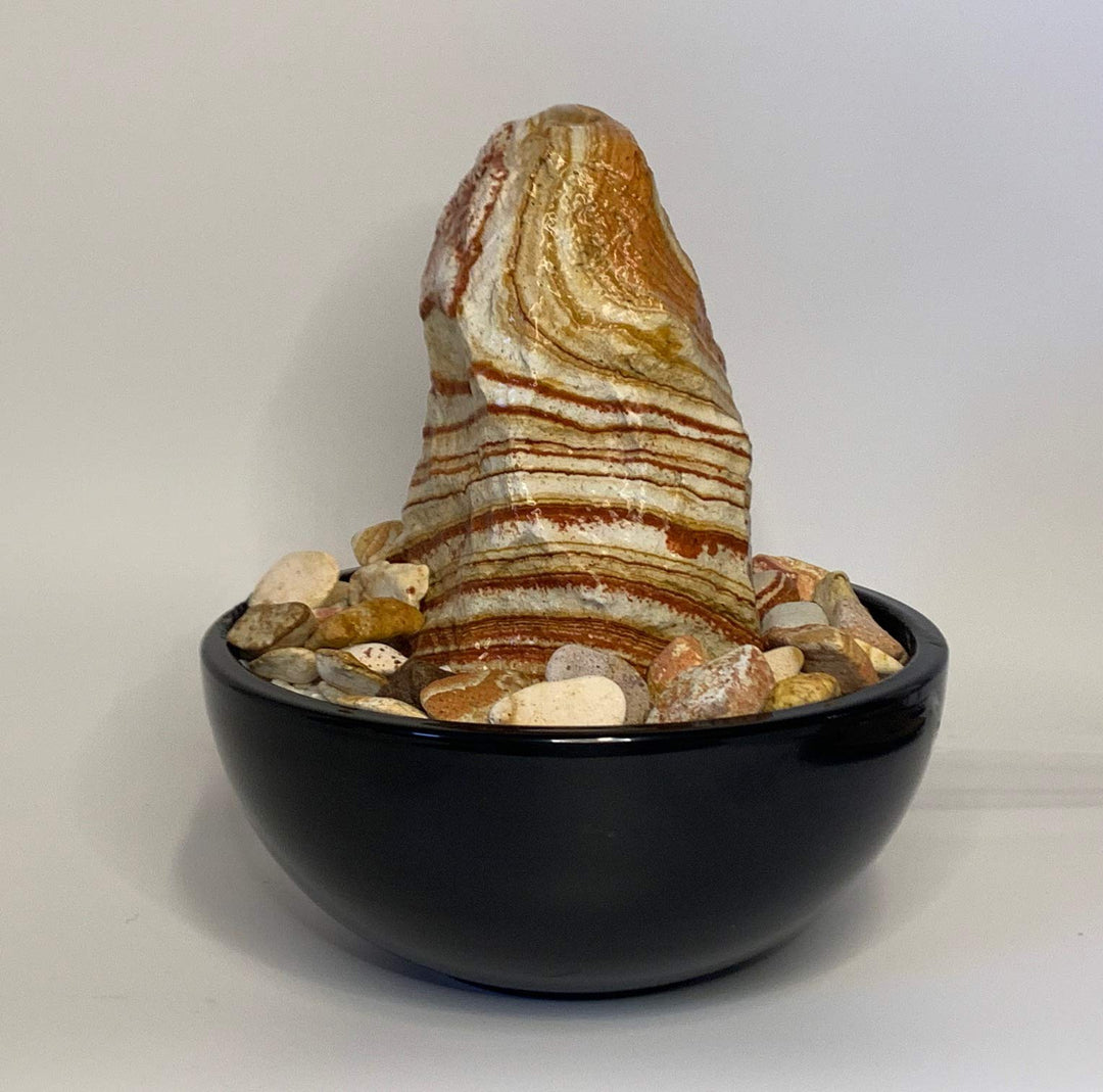 Zimmerbrunnen Regenbogen-Sandstein 30cm schwarze Keramikschale - Bild 3