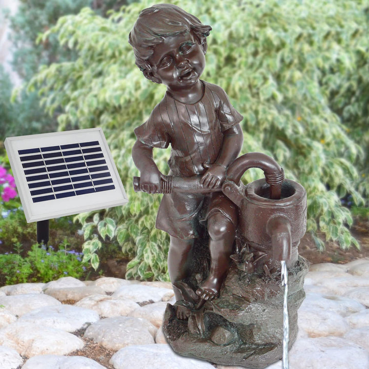 Solar-Teichpumpe Junge mit Schwengelpumpe Polyresin 53 cm Teich