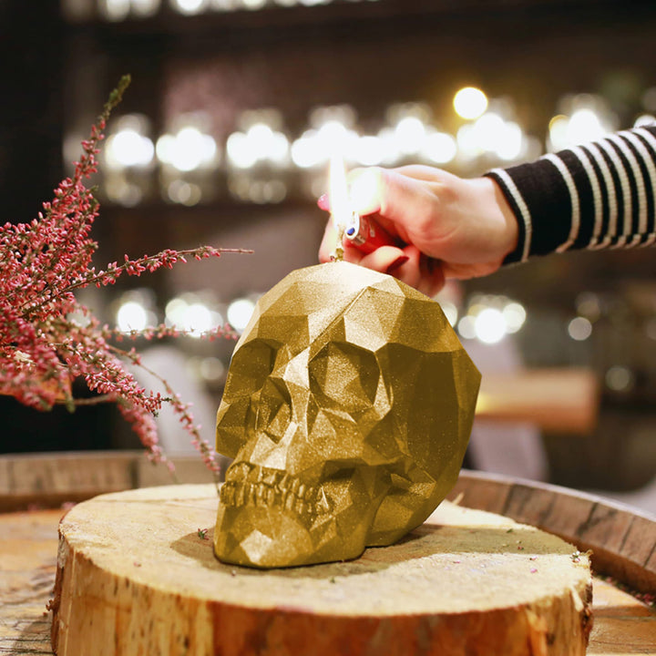 Totenkopf Kerze Low-Poly Dunkelrosa handgemacht 7,5 cm - Bild 9