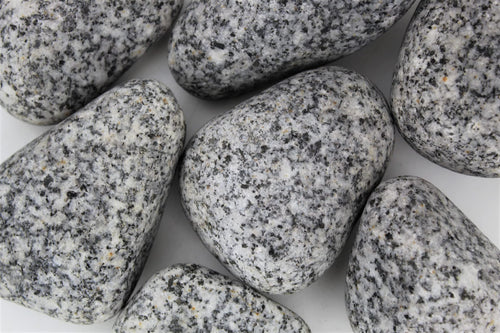 Granit Zierkies Hellgrau 40-60 mm Körnung für Garten und Wege, 25 kg