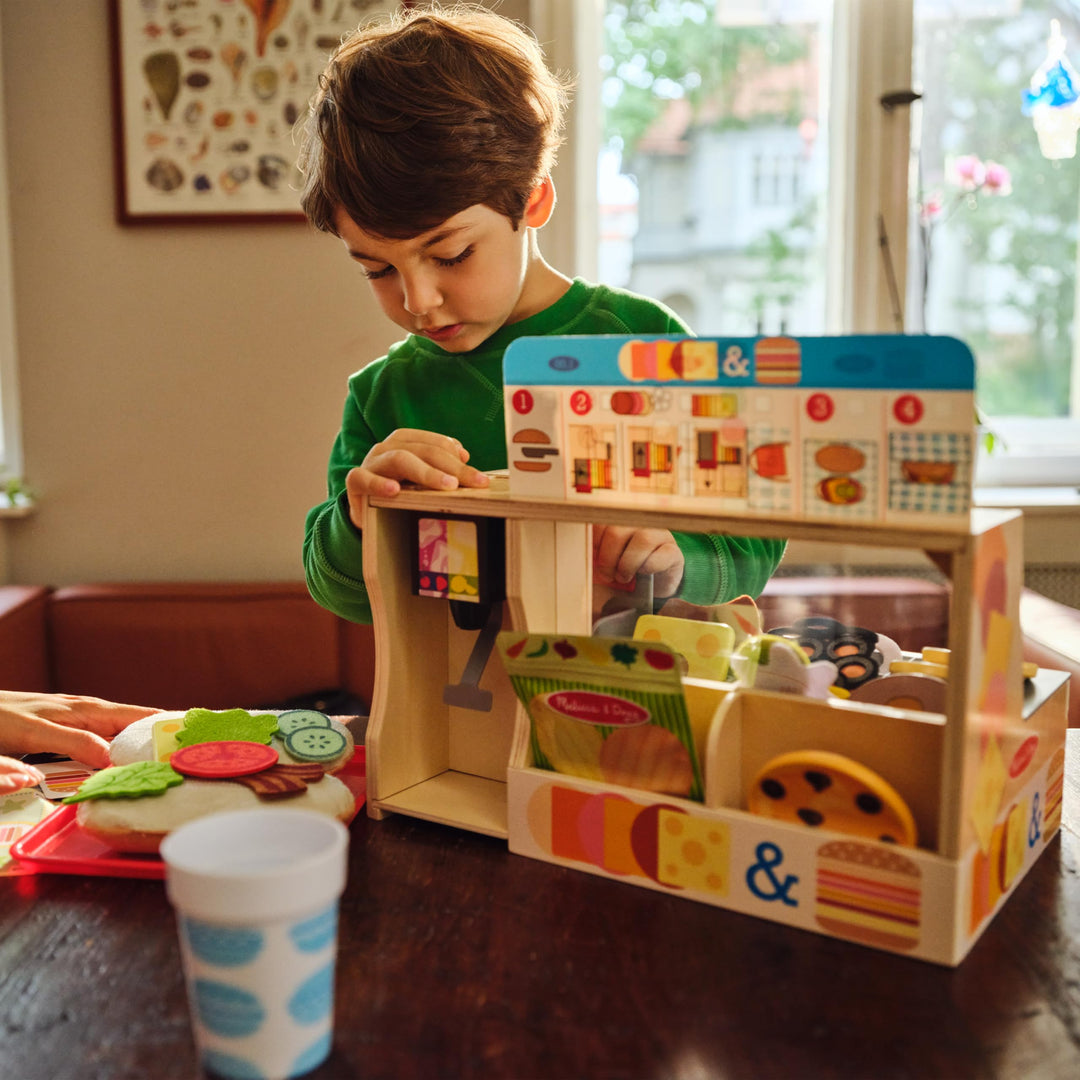 Sandwich-Shop Holz 52-teilig mit Schneider für Kinder ab 3 - Bild 2