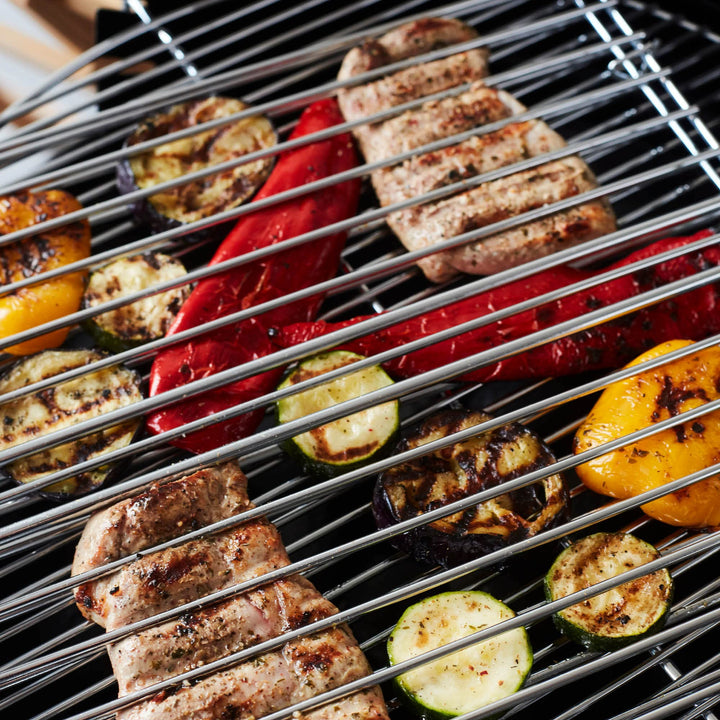 Klappbares Grillgitter Edelstahl verchromt mit FSC-Birkenholzgriff 36x34 cm - Bild 4