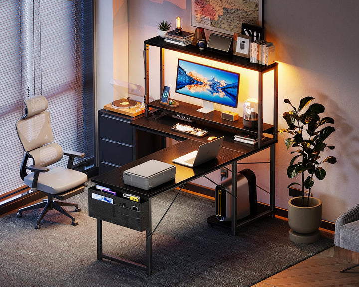 Gaming Tisch L-Form mit RGB-LED und Regal 135x100 cm Schwarz - Bild 8