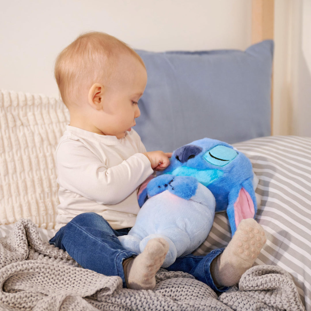 Stitch Plüschtier liegend mit Atmung, Licht &amp; Musik, 31 cm, ab 0 M - Bild 4