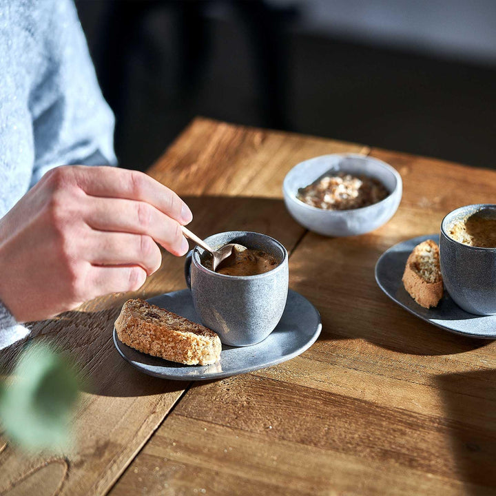 Espressotassen mit Untertassen 4er-Set Steinzeug handgefertigt grau - Bild 3