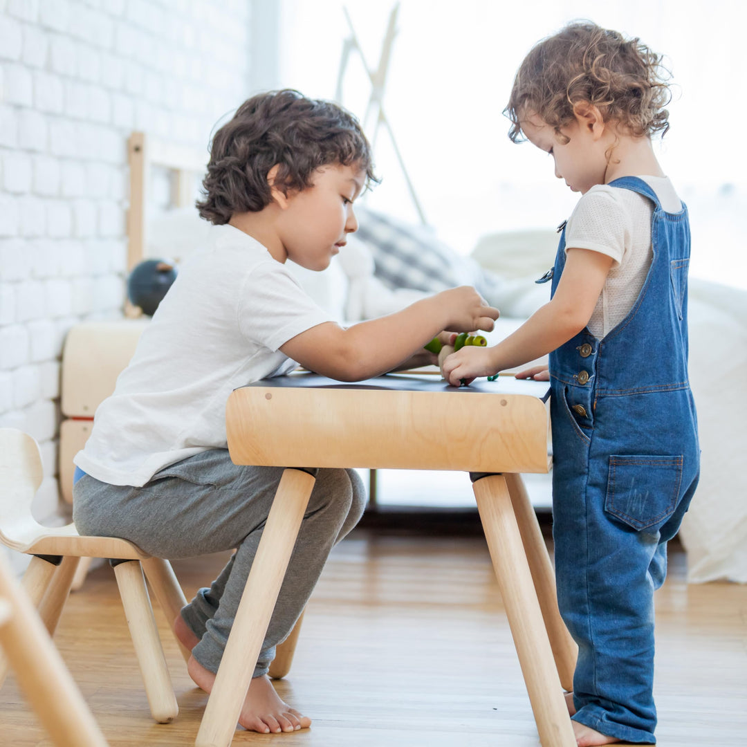 Kindertisch mit Stuhl Holz Kreidetafel-Platte 2 Staufächer - Bild 8