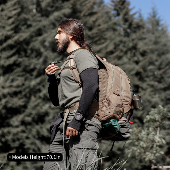 Taktischer Rucksack 35L Polyester mit MOLLE-System für Trekking - Bild 7