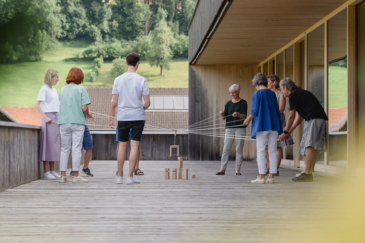 Fröbelturm Gruppenspiel Buchenholz für 4–24 Spieler ab 8 Jahren - Bild 5