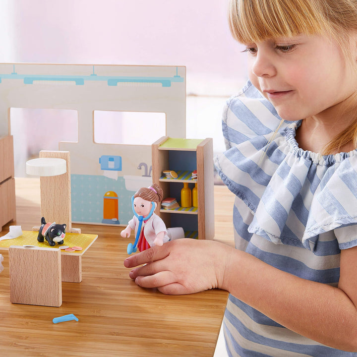 Tierarzt-Spielset Holz Tierklinik 4 Räume mit Figur ab 3 Jahren - Bild 7