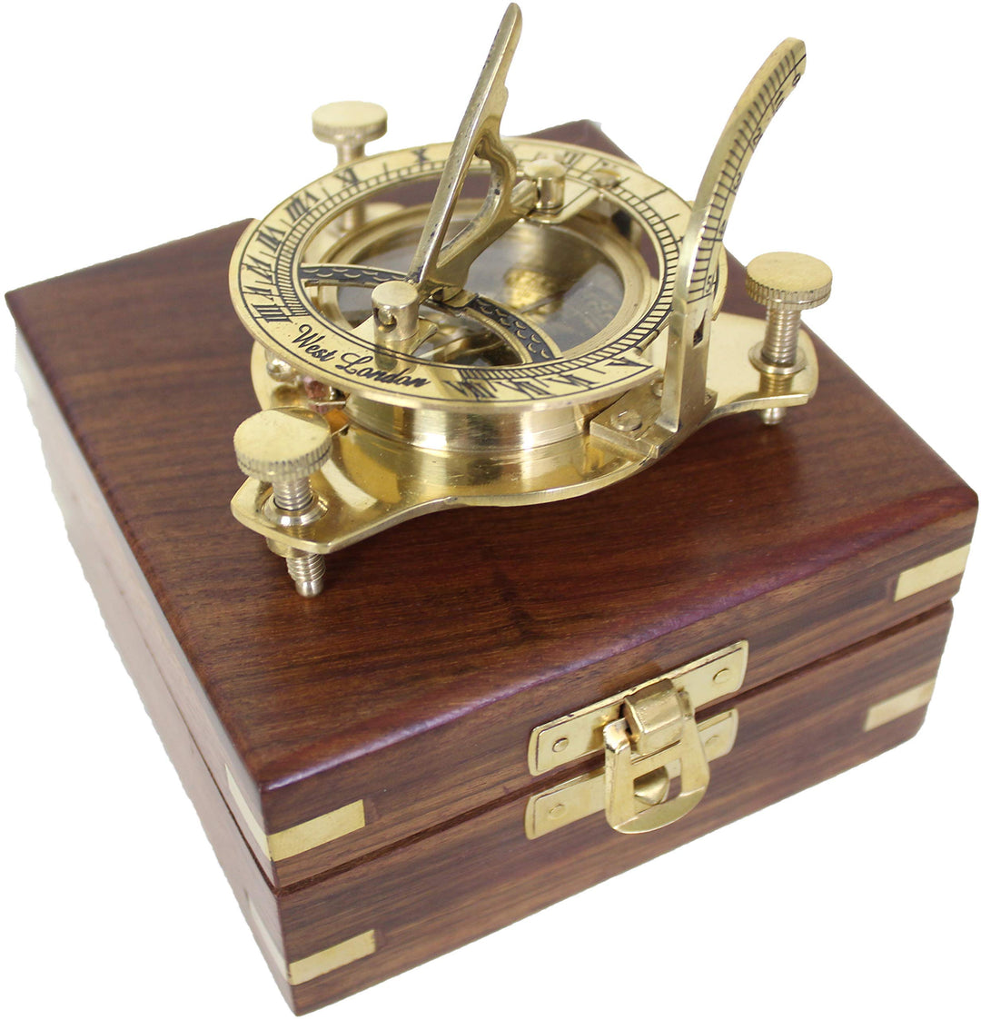 Kompass mit Sonnenuhr Messing in Holzbox maritimes Geschenk