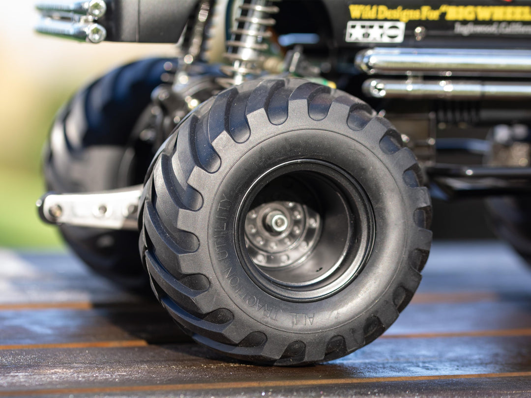 RC Monster Truck Bausatz 1:12 Schwarze Edition mit Wheelie-Bar - Bild 8