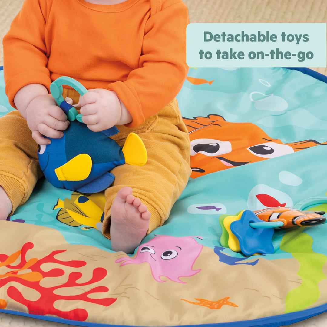 Spieldecke mit Spielbogen Findet Nemo Lichter Melodien Fingerpuppe - Bild 6
