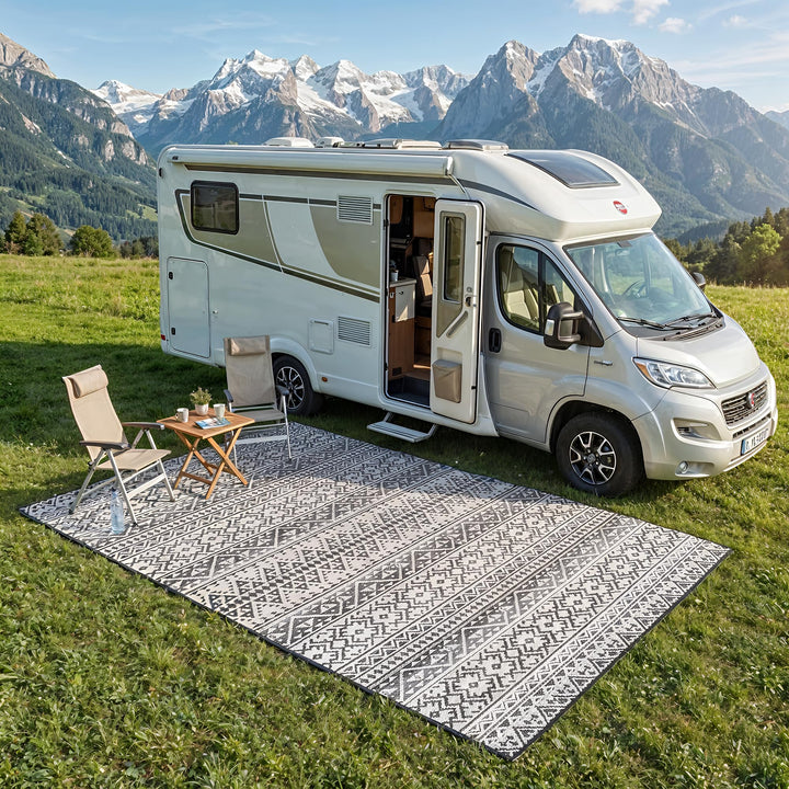 Outdoor Teppich 250x400 cm Polypropylen wetterfest faltbar mit Tasche