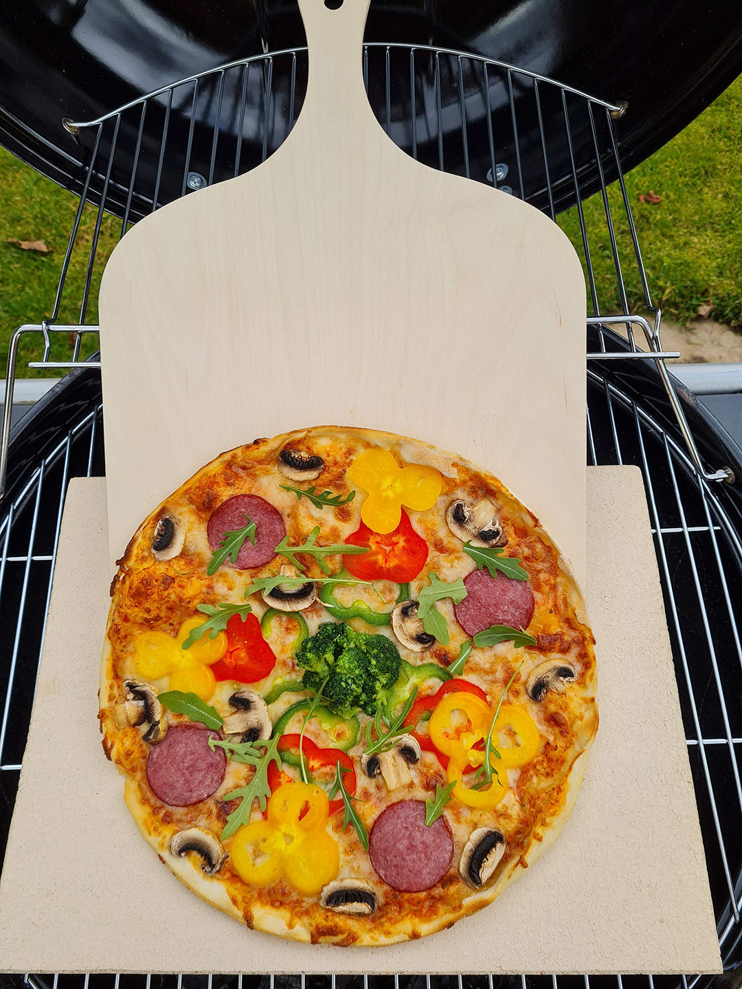 Pizzastein Schamotte 40x30x2,5 cm mit Holzschieber für Backofen &amp; Grill