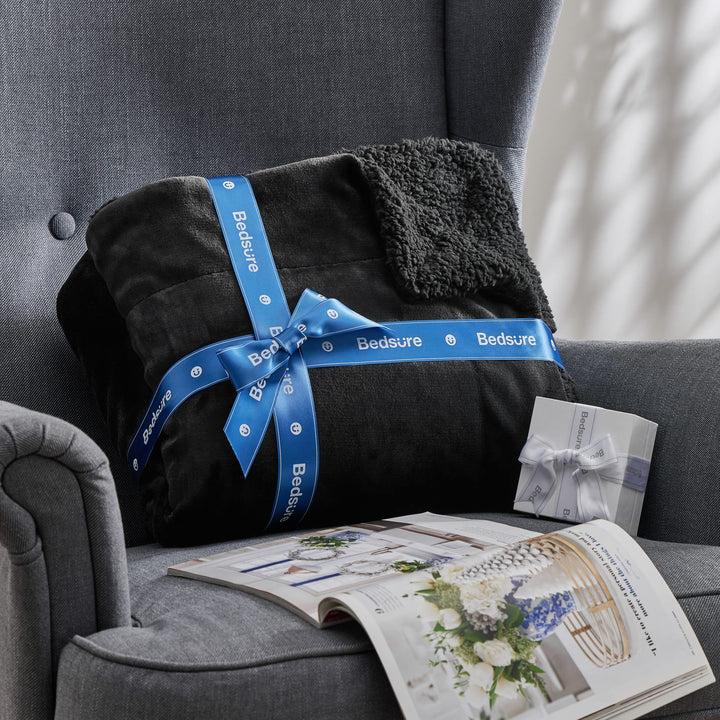 Kuscheldecke Sherpa Flanell 220x240 cm beidseitig weich Schwarz - Bild 6
