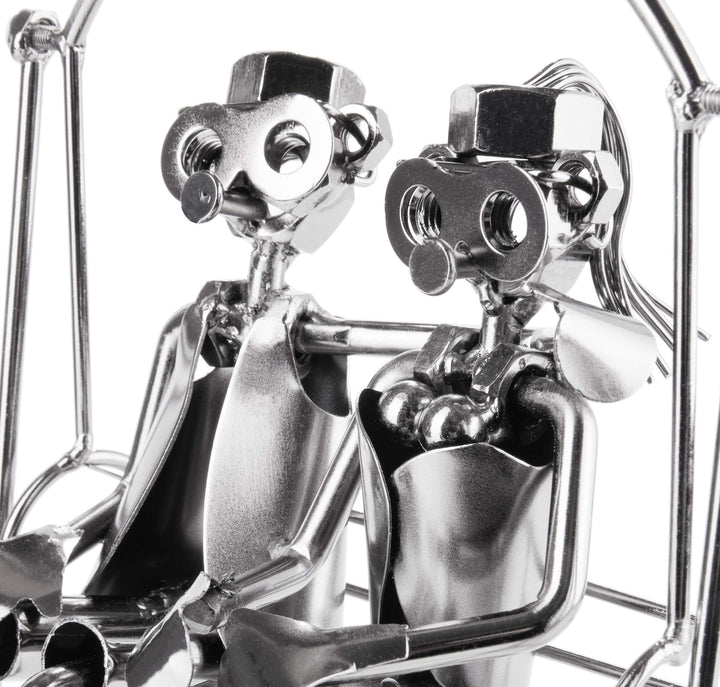 Schraubenmännchen Liebespaar auf Schaukel Metallfigur Handarbeit - Bild 5