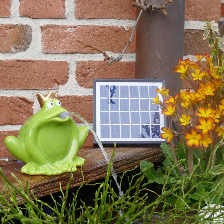Wasserspeier Froschkönig Keramik mit Solarpumpe für Miniteich - Bild 2