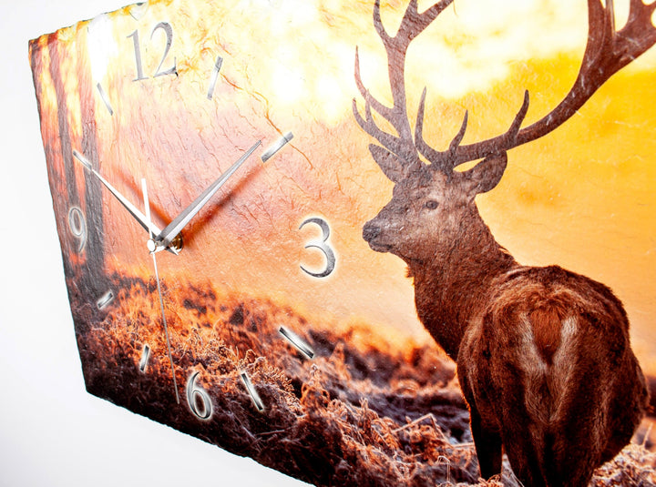 Wanduhr Schiefer Hirsch-Motiv 50x25 cm mit Funkuhrwerk - Bild 3