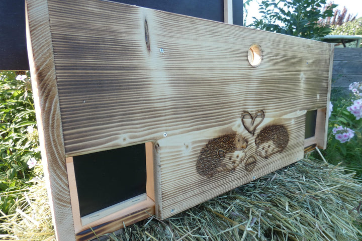 Igelfutterhaus XXL 80x40x32cm Vollholz mit Rattenklappe - Bild 8